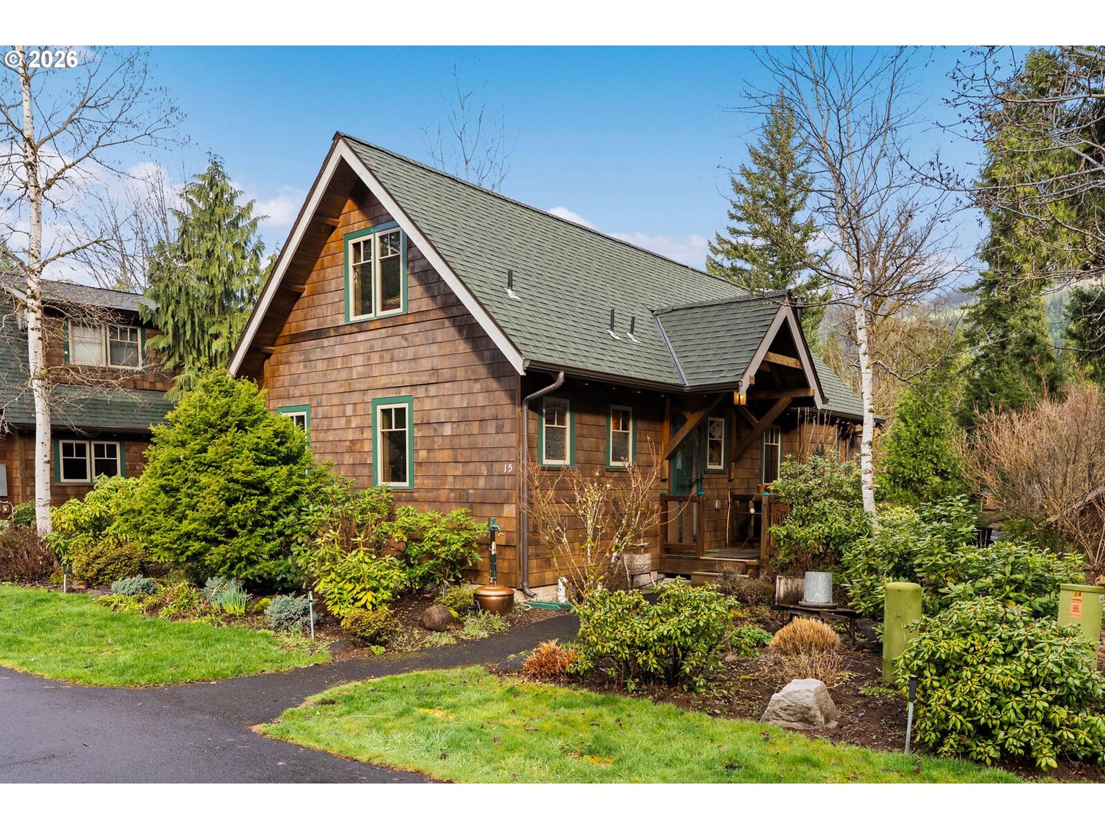 Property Photo: 56483 McKenzie Hwy #15 OR 97413