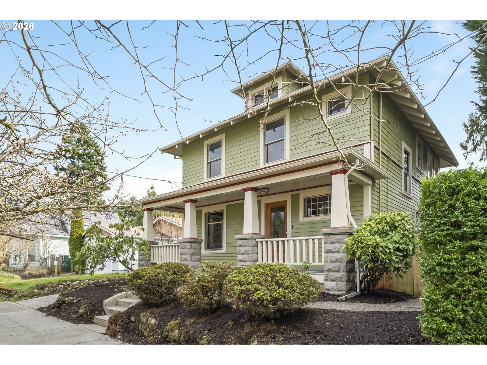 Property Photo:  4616 SE Boise St  OR 97206 