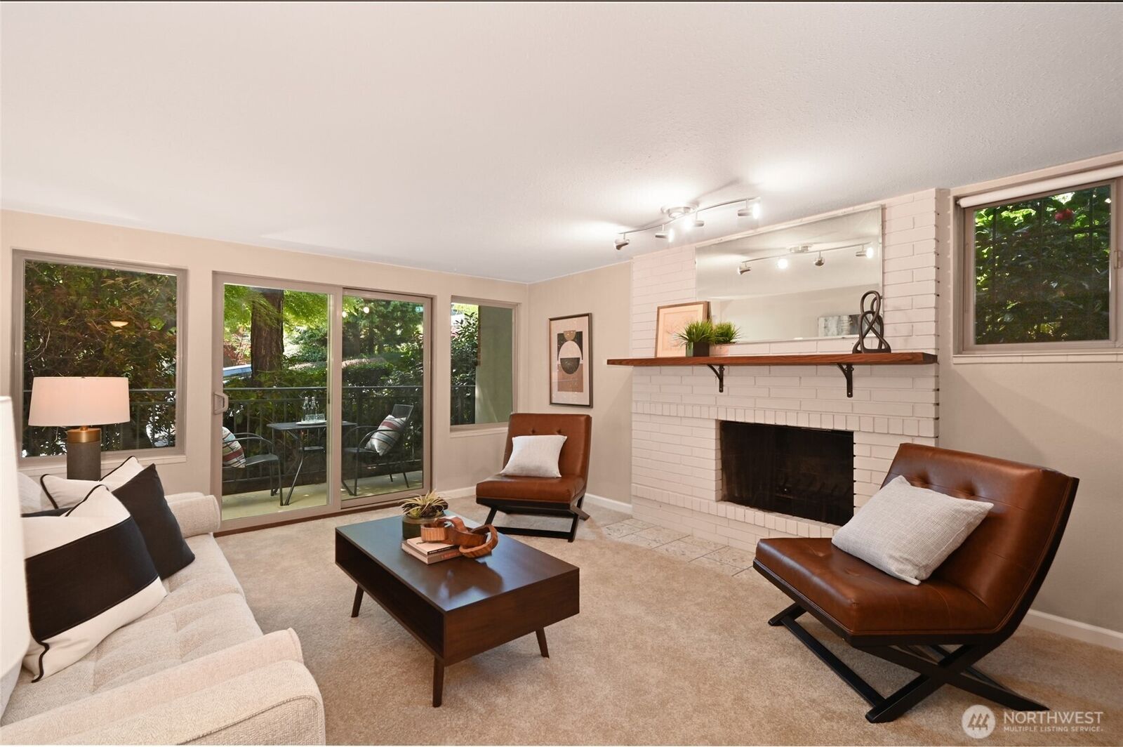 Property Photo:  3400  25th Avenue W 101  WA 98199 