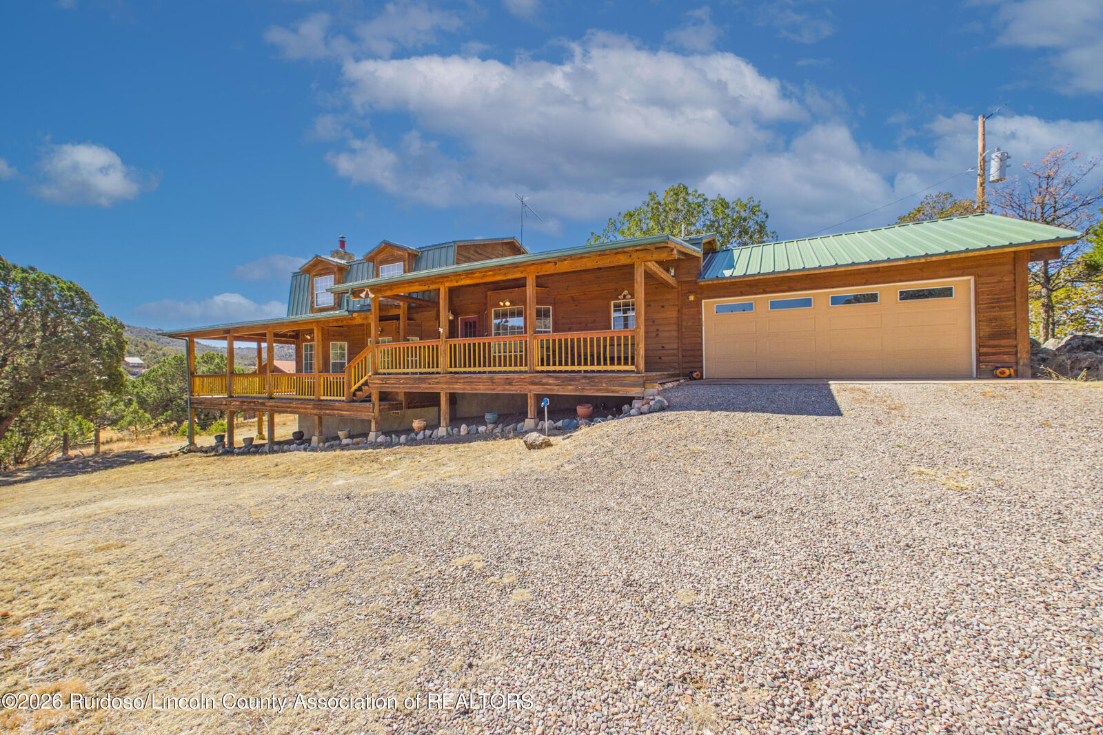 Property Photo:  137 Pecos Court  NM 88312 