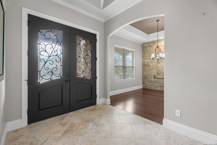 Property Photo:  167 Bentwood  TX 78070 