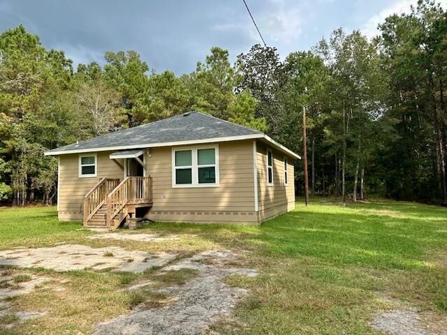 Property Photo:  165 Oakcliff  TX 77657 