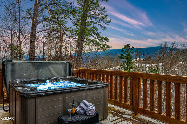 Property Photo:  1032 Twin Oaks Road  TN 37738 