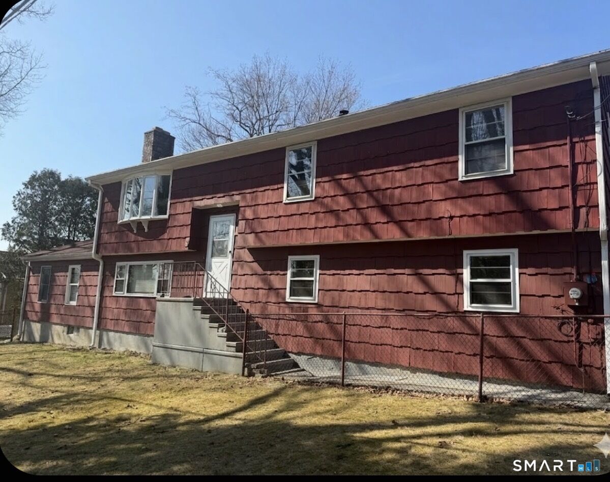 Property Photo:  485 Peet Street  CT 06606 