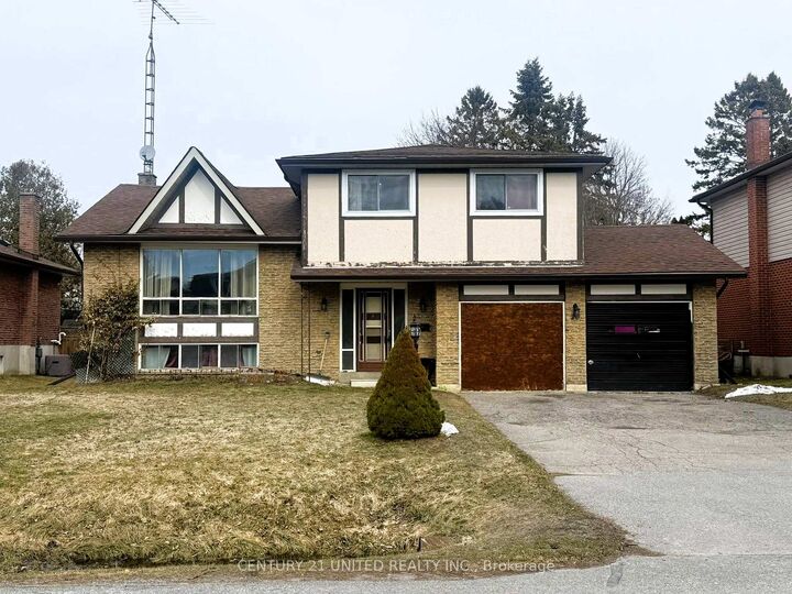 Property Photo:  20 Ravensdale Road  ON K9A 2B9 