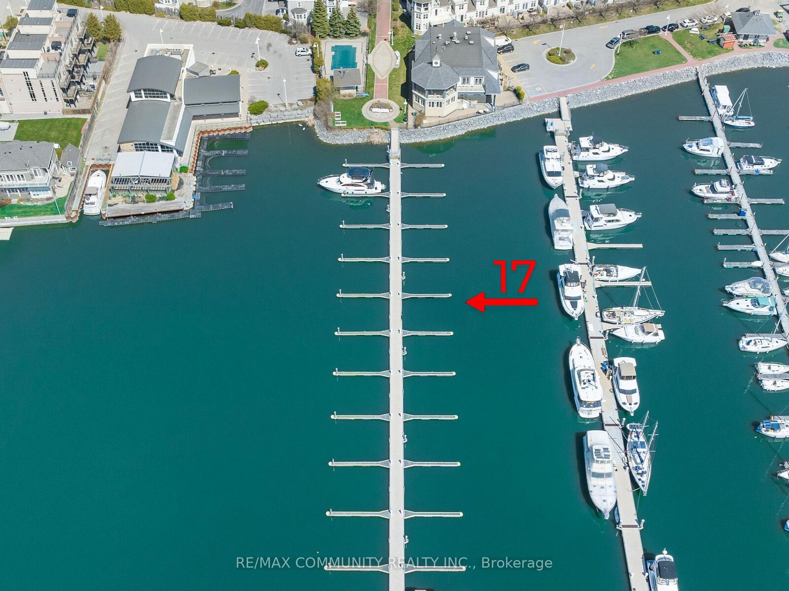 Property Photo:  1295 Wharf Street 17  ON L1W 1A2 