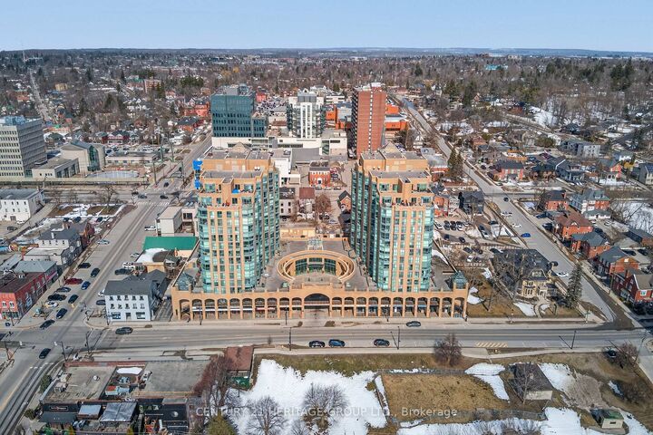 Photo de la propriété:  150 Dunlop Street E 1005  ON L4M 6H1 