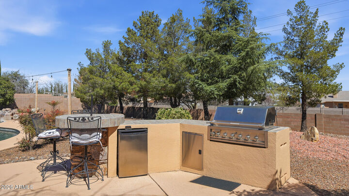 Property Photo:  3615 La Terraza Drive  AZ 85650 