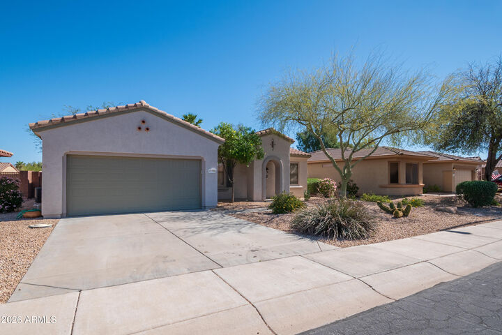 Property Photo: 18599 N Red Mountain Way AZ 85374