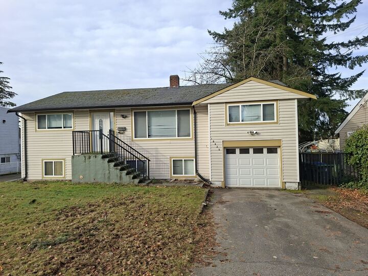 10425 140B Street — photo 1