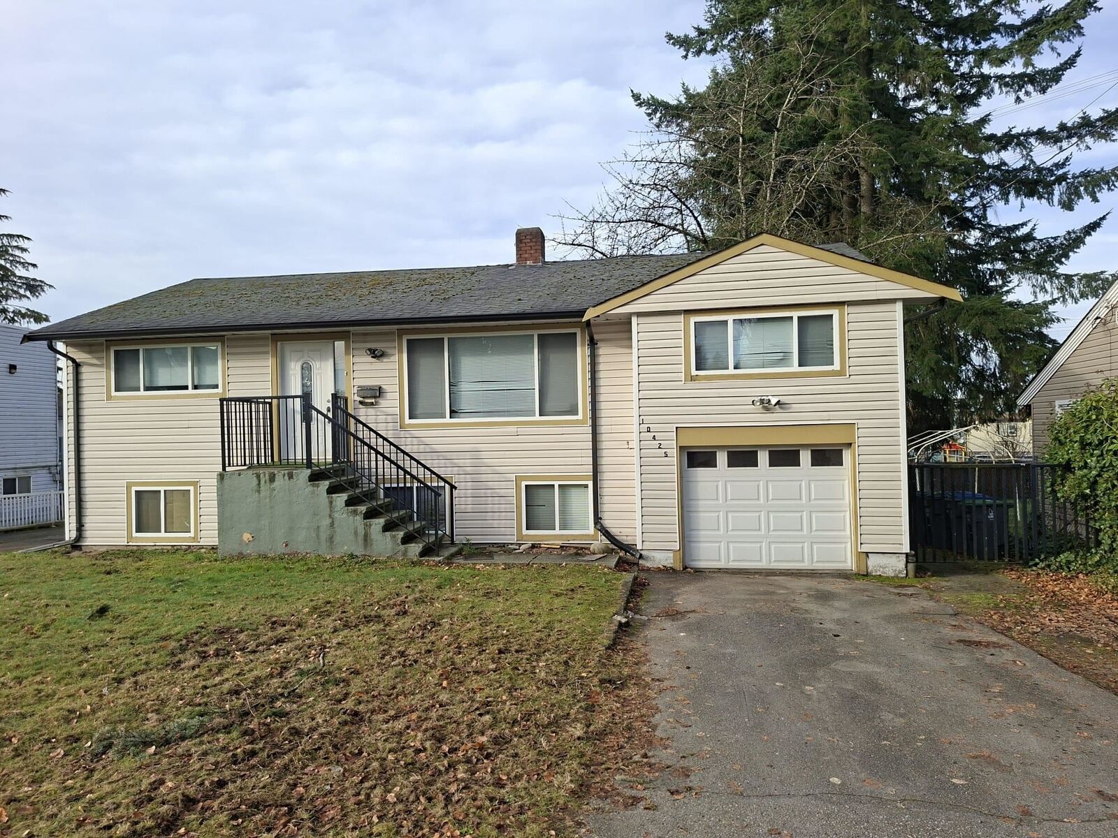 Property Photo: 10425 140B Street BC V3T 4N9