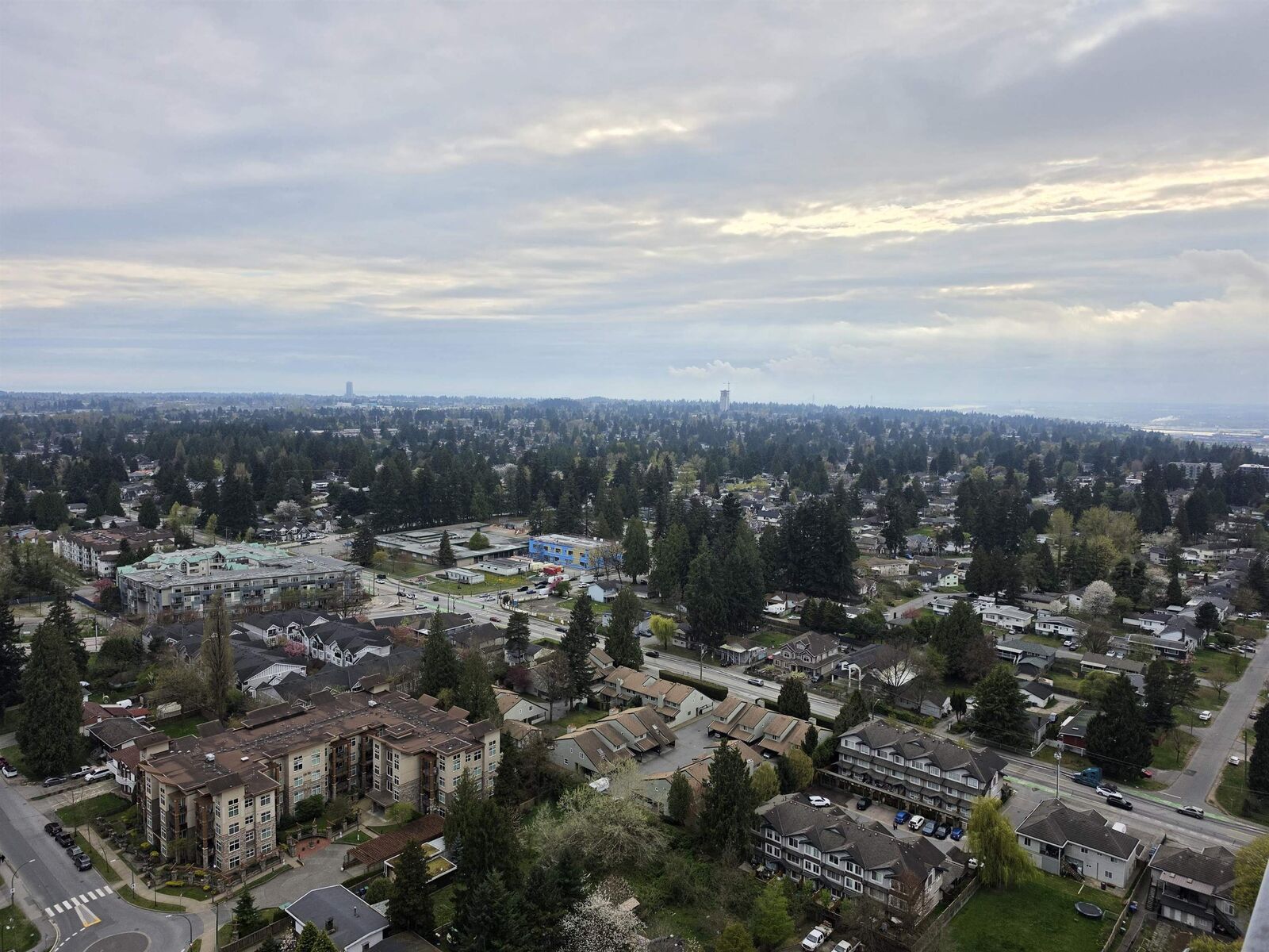 Property Photo: 13308 Central Avenue 3008 BC V3T 0M4