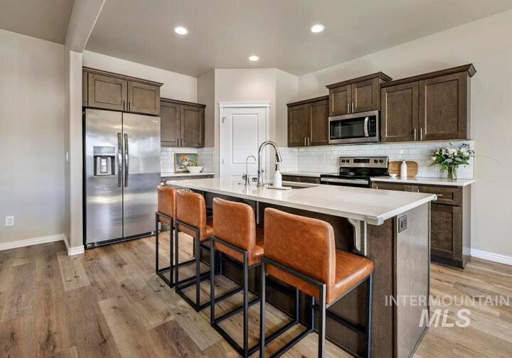 Property Photo:  1229 Crestview Drive  ID 83301 