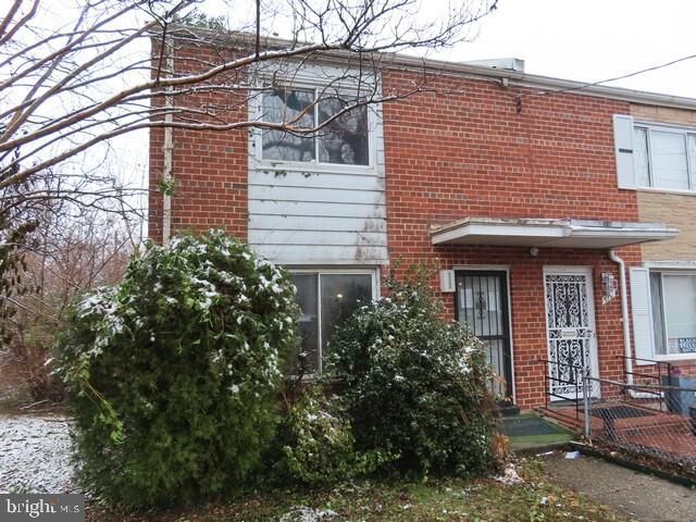 Property Photo: 5733 2nd Street NE DC 20011