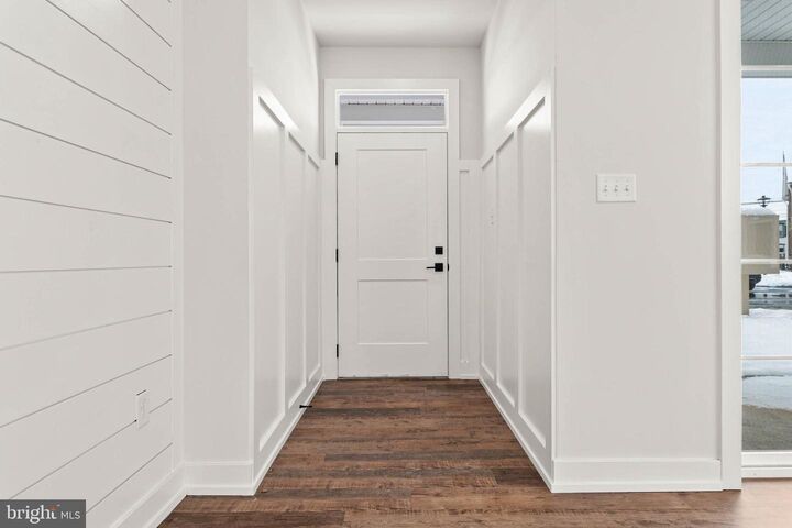 Property Photo: 411 Isabelle Court 201 PA 19438