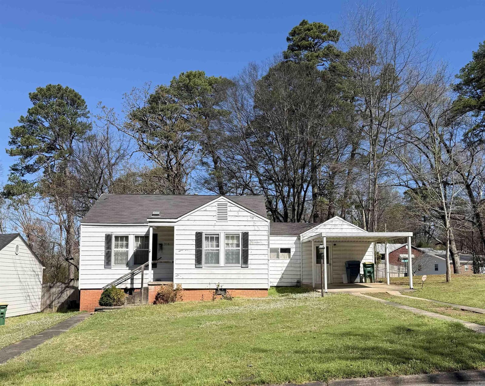 Property Photo:  316 Pine Valley Road  AR 72207 