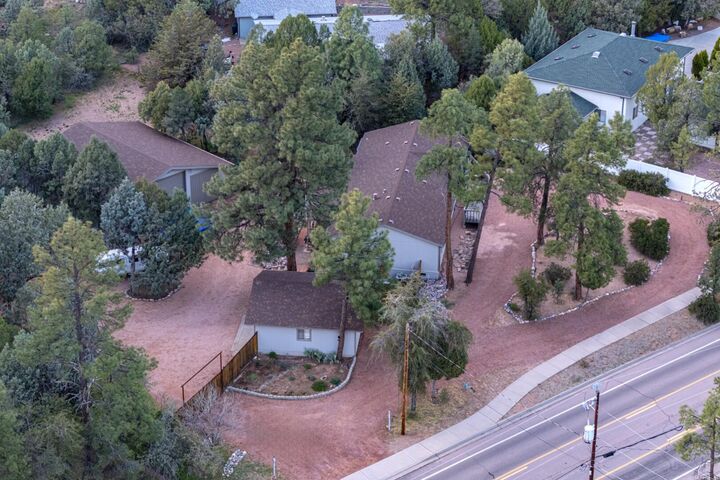 Property Photo: 904 N McLane Road AZ 85541