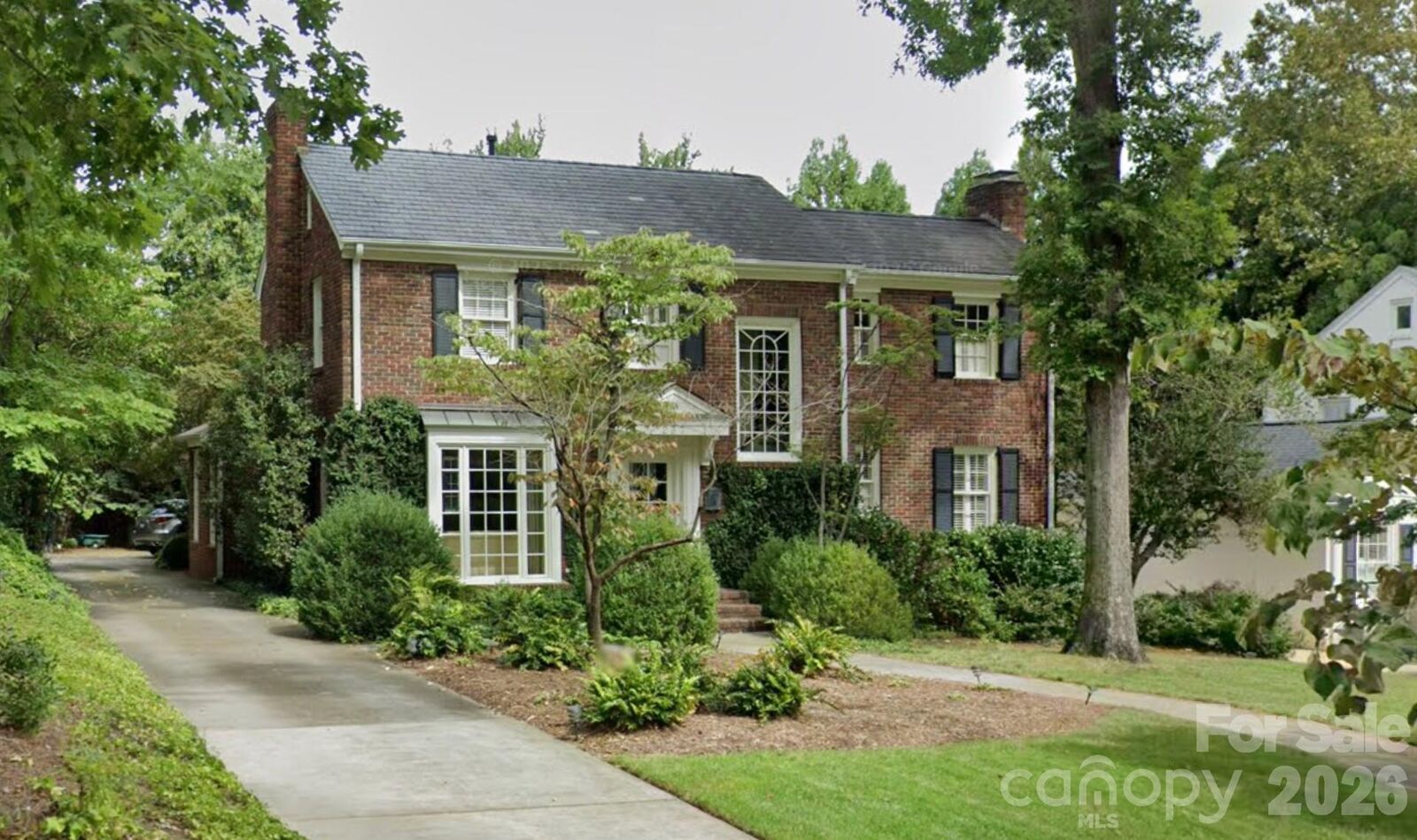Property Photo:  237 Huntley Place  NC 28207 