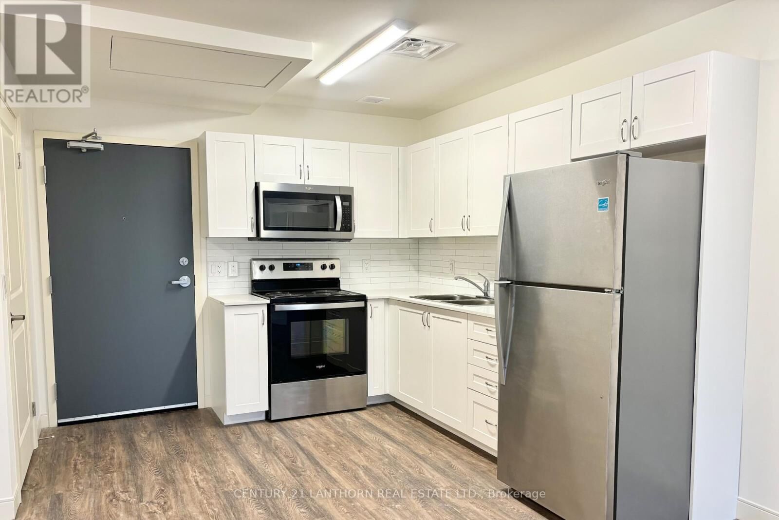 Photo de la propriété: 135 Station Street South 212 ON K8N 2S9