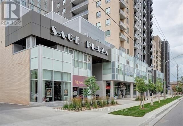 Property Photo: 318 Spruce St Street 810 ON N2L 3M7