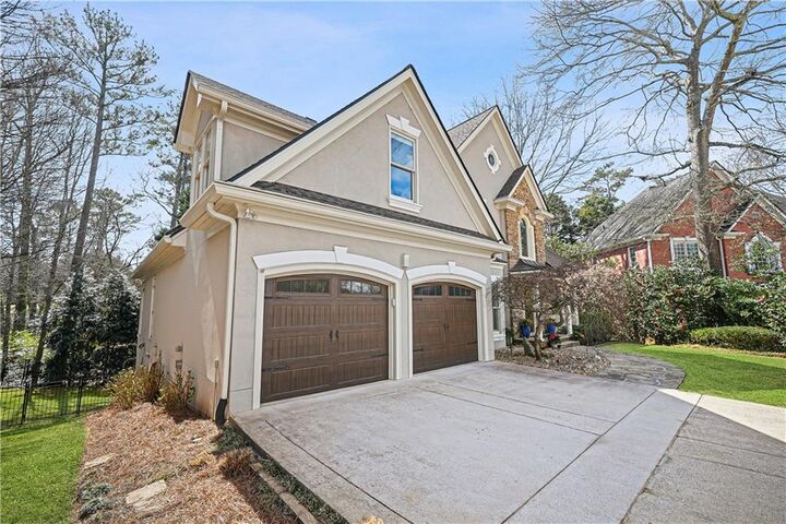 Property Photo:  406 Spring House Cove NE  GA 30307 