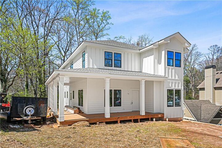 Property Photo: 649 Hemlock Circle SE GA 30316