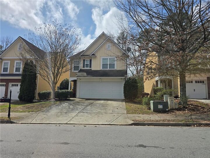 Property Photo: 32 Ledgewood Mill Way GA 30045