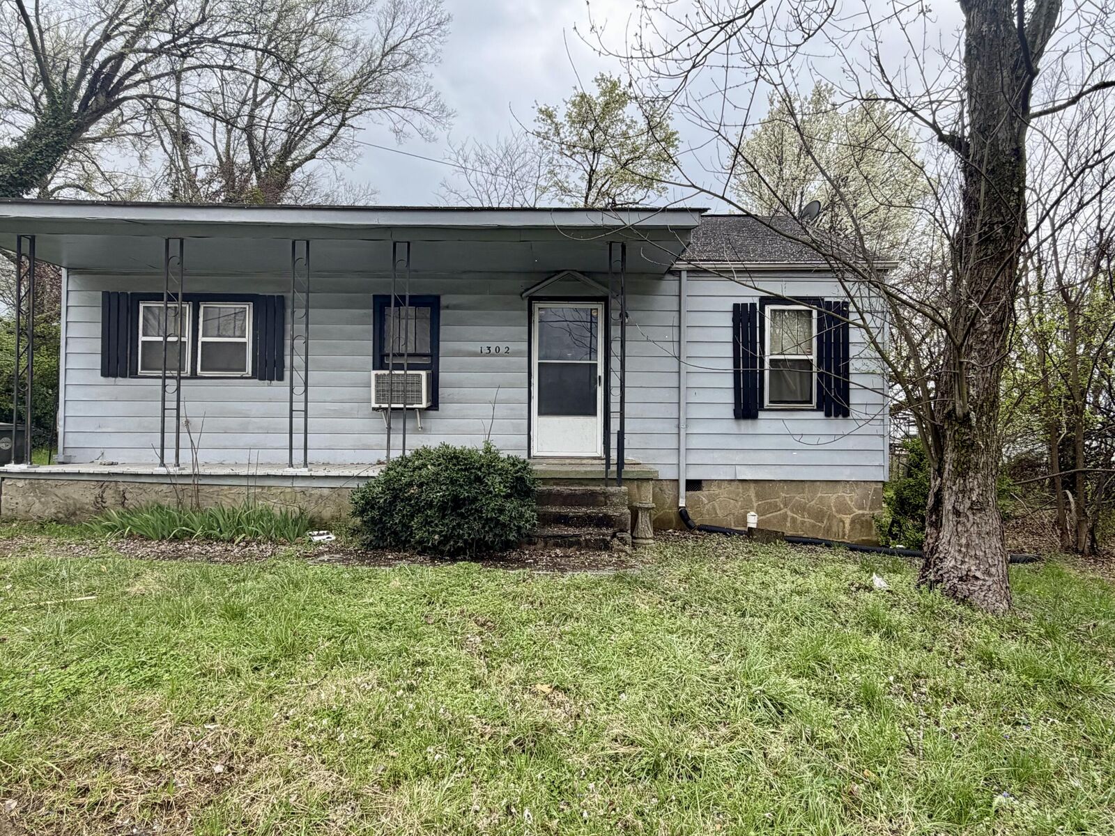 Property Photo:  1302 Wisdom Street  TN 37406 