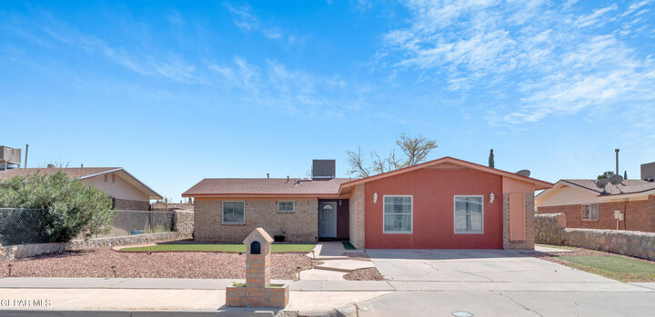 Property Photo:  11176 Shoreline Drive  TX 79936 