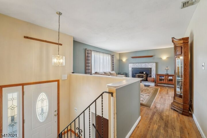 Property Photo:  8 Nimbus Dr  NJ 07462 