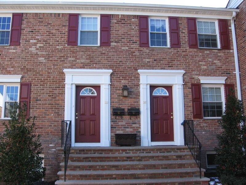 Property Photo:  67 New England Ave 69F  NJ 07901 