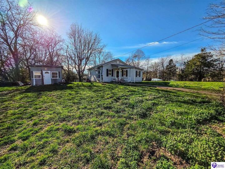 Property Photo:  829 National Turnpike  KY 42765 
