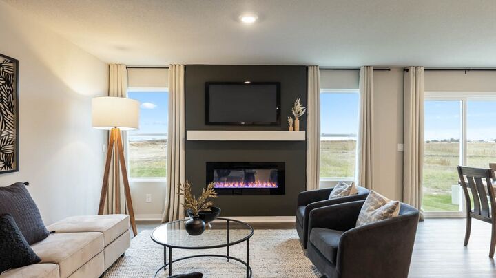 Property Photo:  933 8th Street NW  IA 50035 