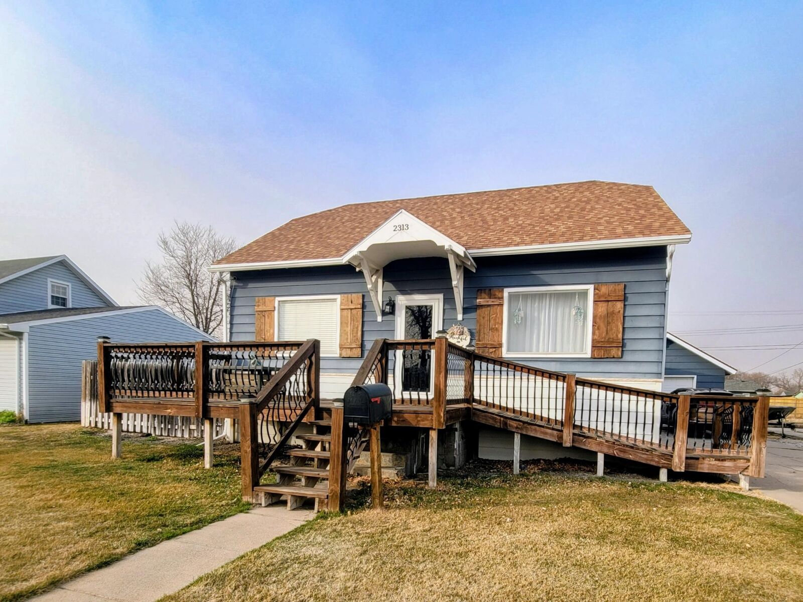 Property Photo:  2313 W 2nd  NE 69101 