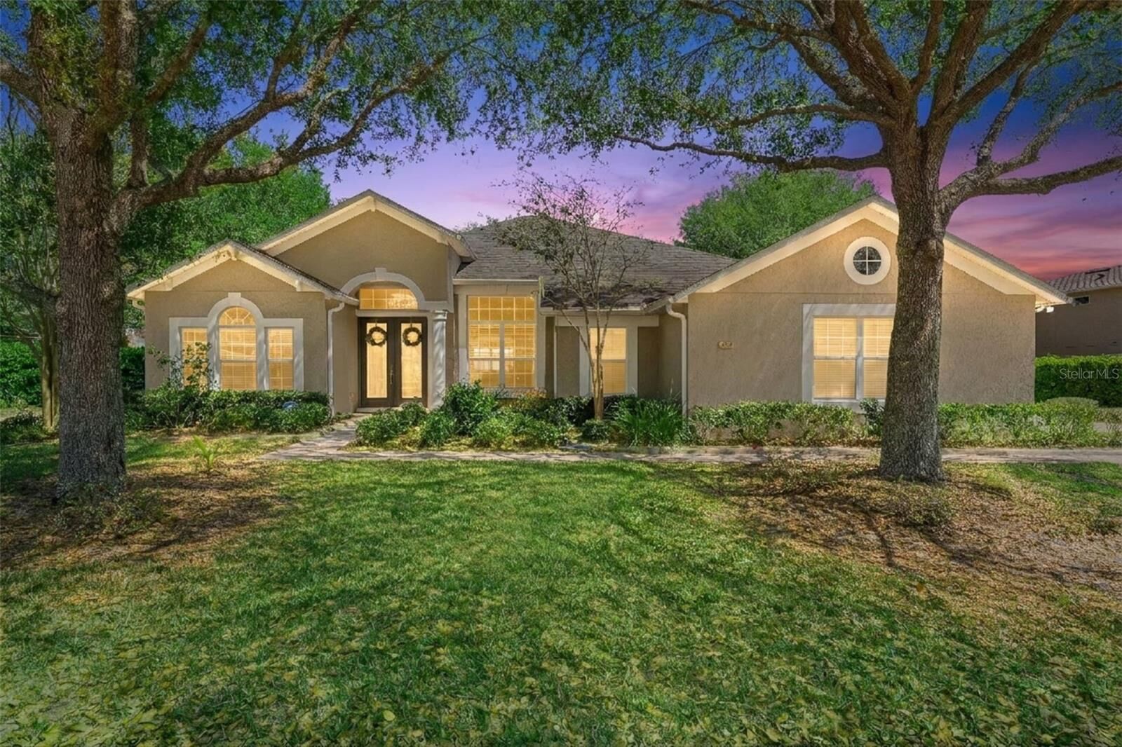 Property Photo: 2460 Cedar Knoll Drive FL 32712