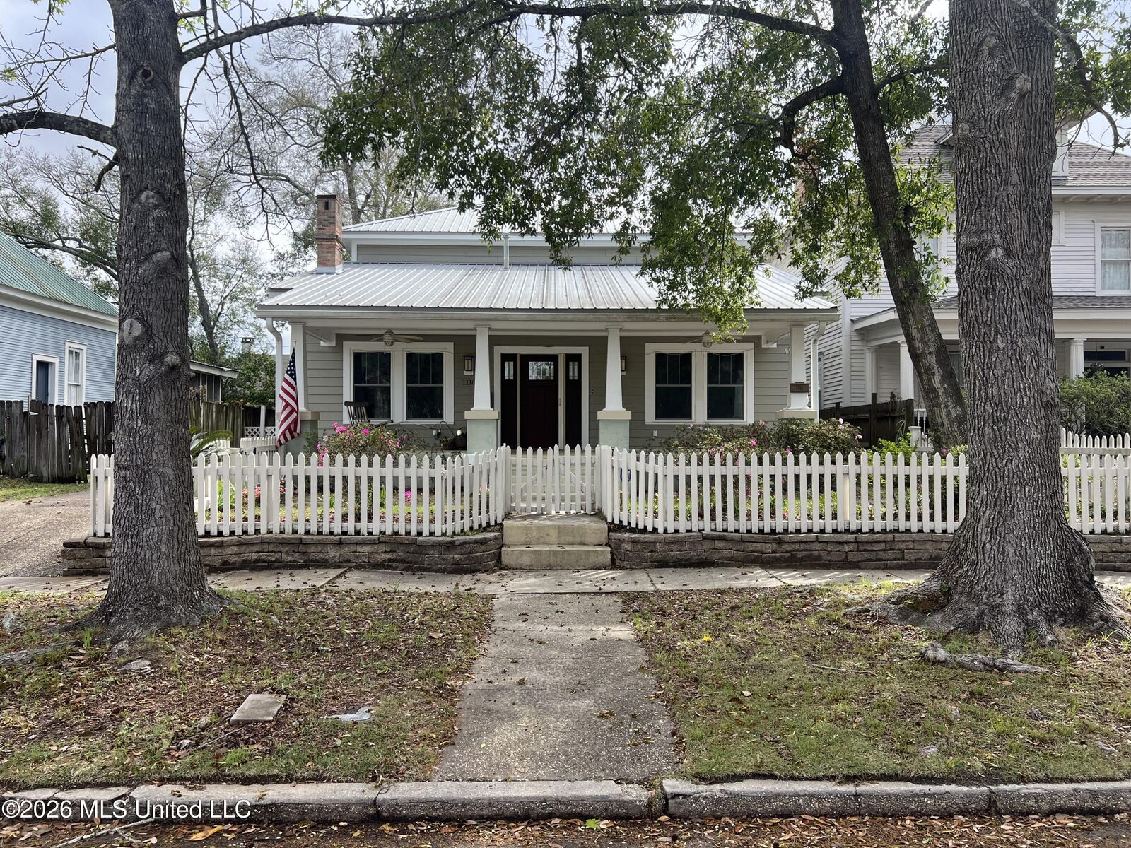 Property Photo:  1116 32nd Avenue  MS 39507 