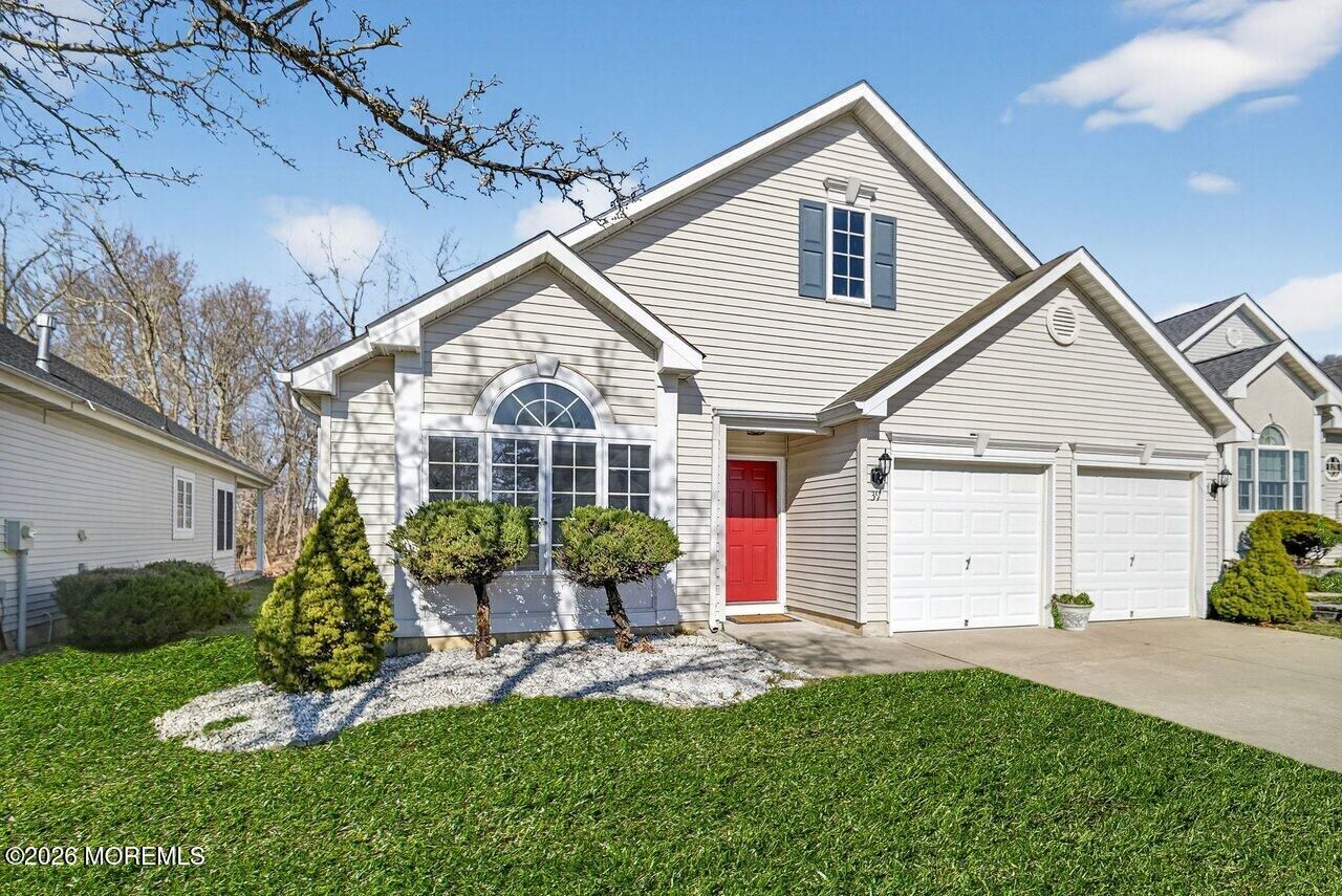 Property Photo: 39 Spyglass Drive NJ 08527