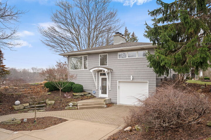 Property Photo:  90 S Water Street  MI 49406 