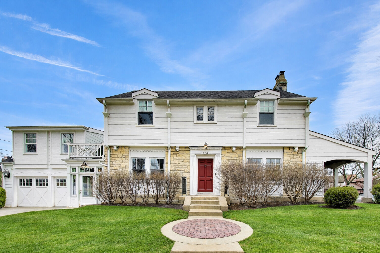 Property Photo:  100 Arthur Street  IL 60068 