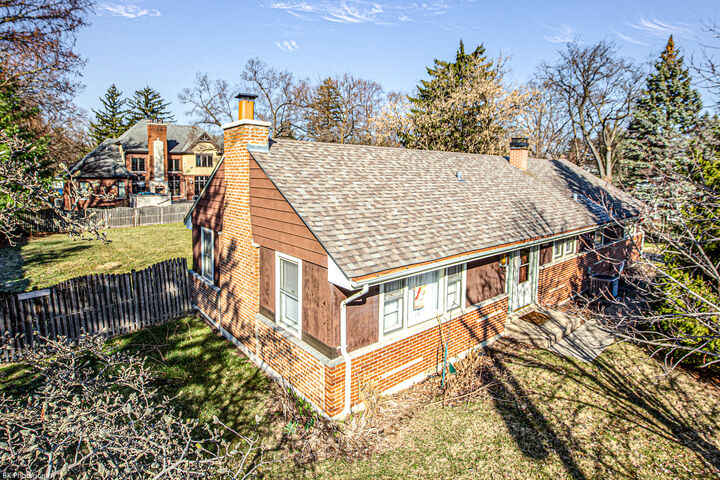 Property Photo: 12222 S 72nd Court IL 60463