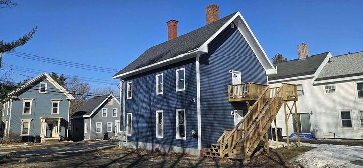 Property Photo:  59 Kenduskeag Avenue  ME 04401 