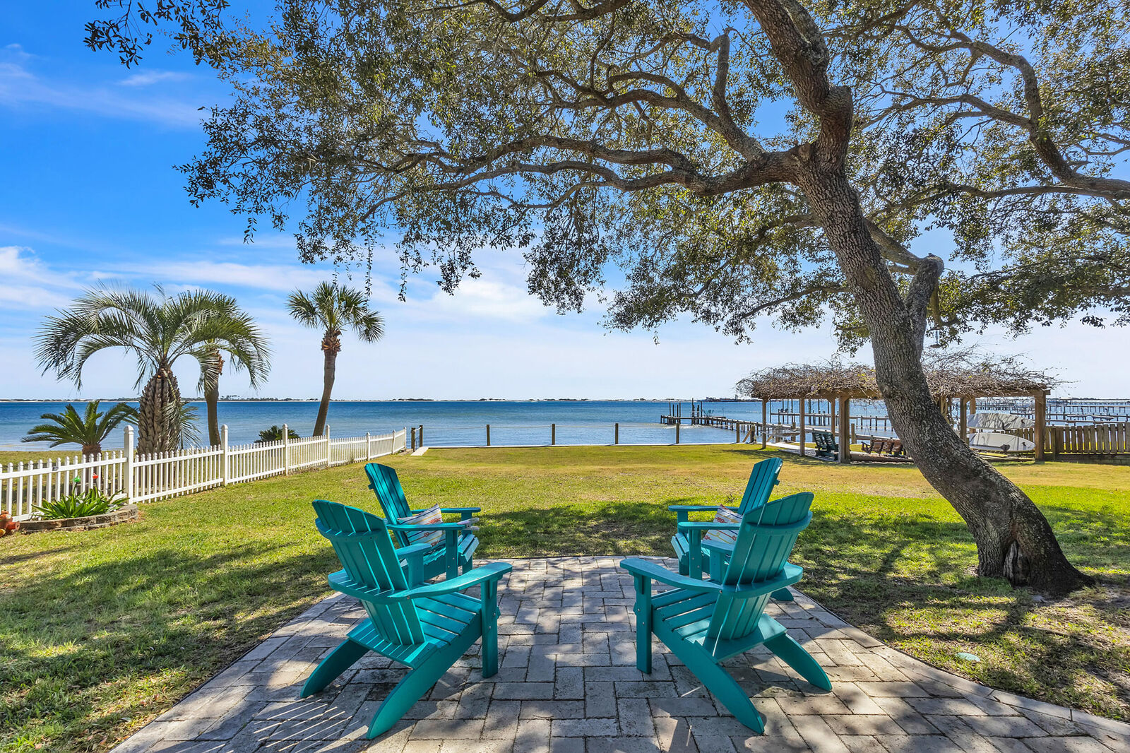Property Photo:  2017 Jessica Way  FL 32566 