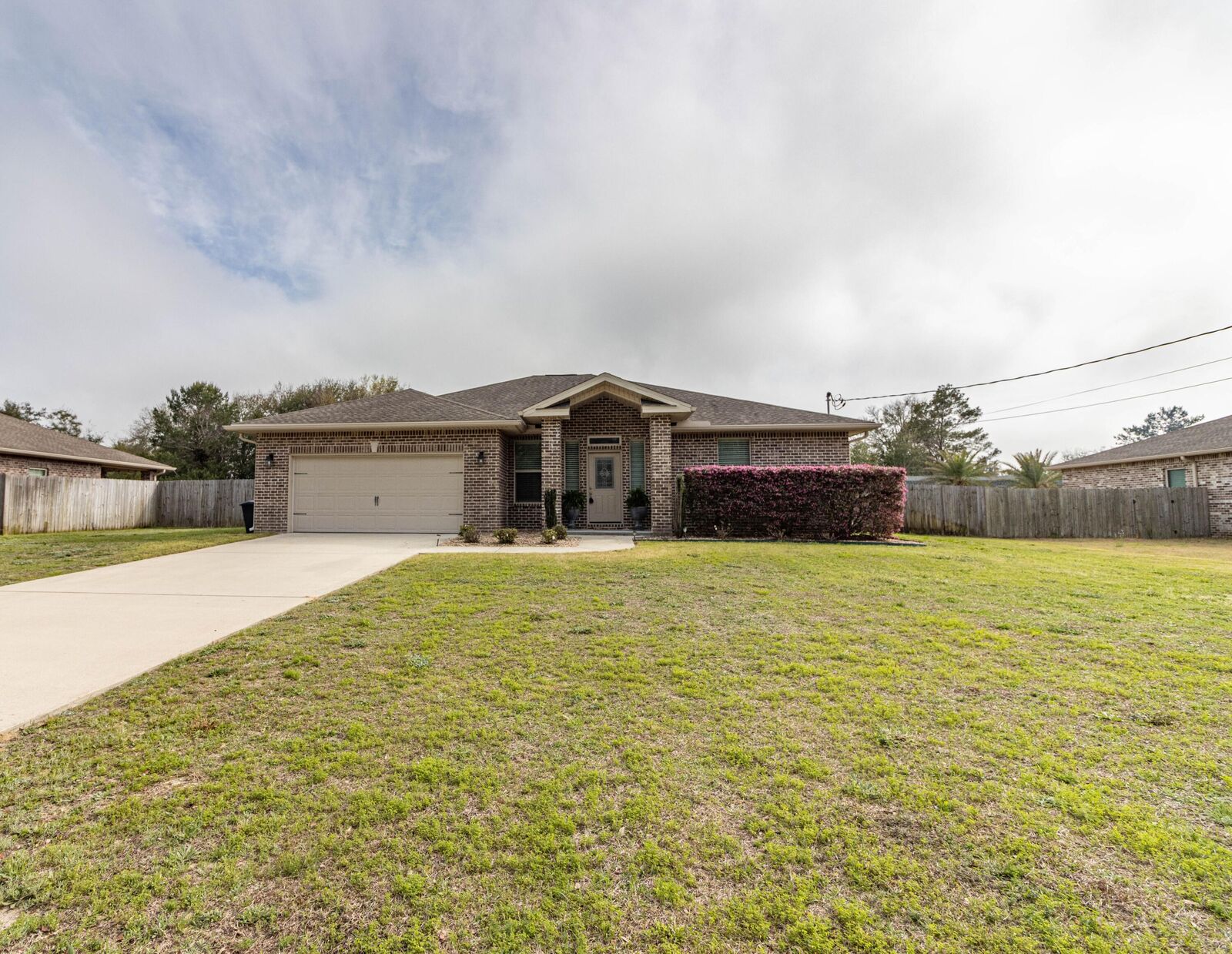 Property Photo:  8283 Calle Mio  FL 32566 