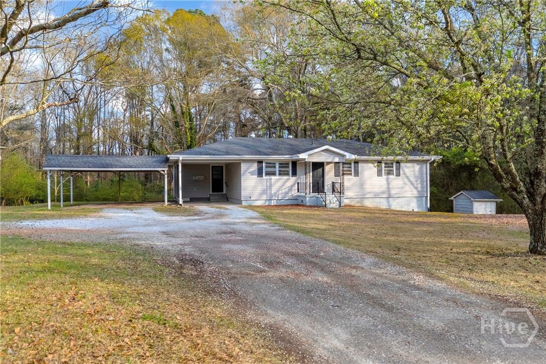 Property Photo:  3013 Lawton Lane  GA 30601 