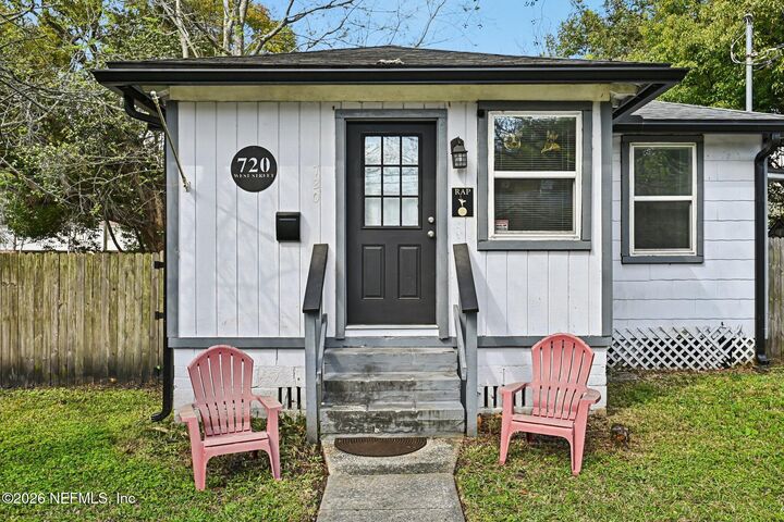 Property Photo: 720 West Street FL 32204