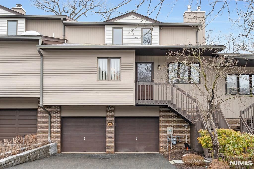 Property Photo: 22 Peach Hill Court NJ 07446