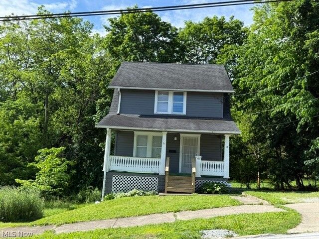 Property Photo:  692 W Thornton Street  OH 44307 