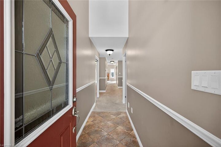 Property Photo: 76 Abbotsford Trail ON L9B 0A4