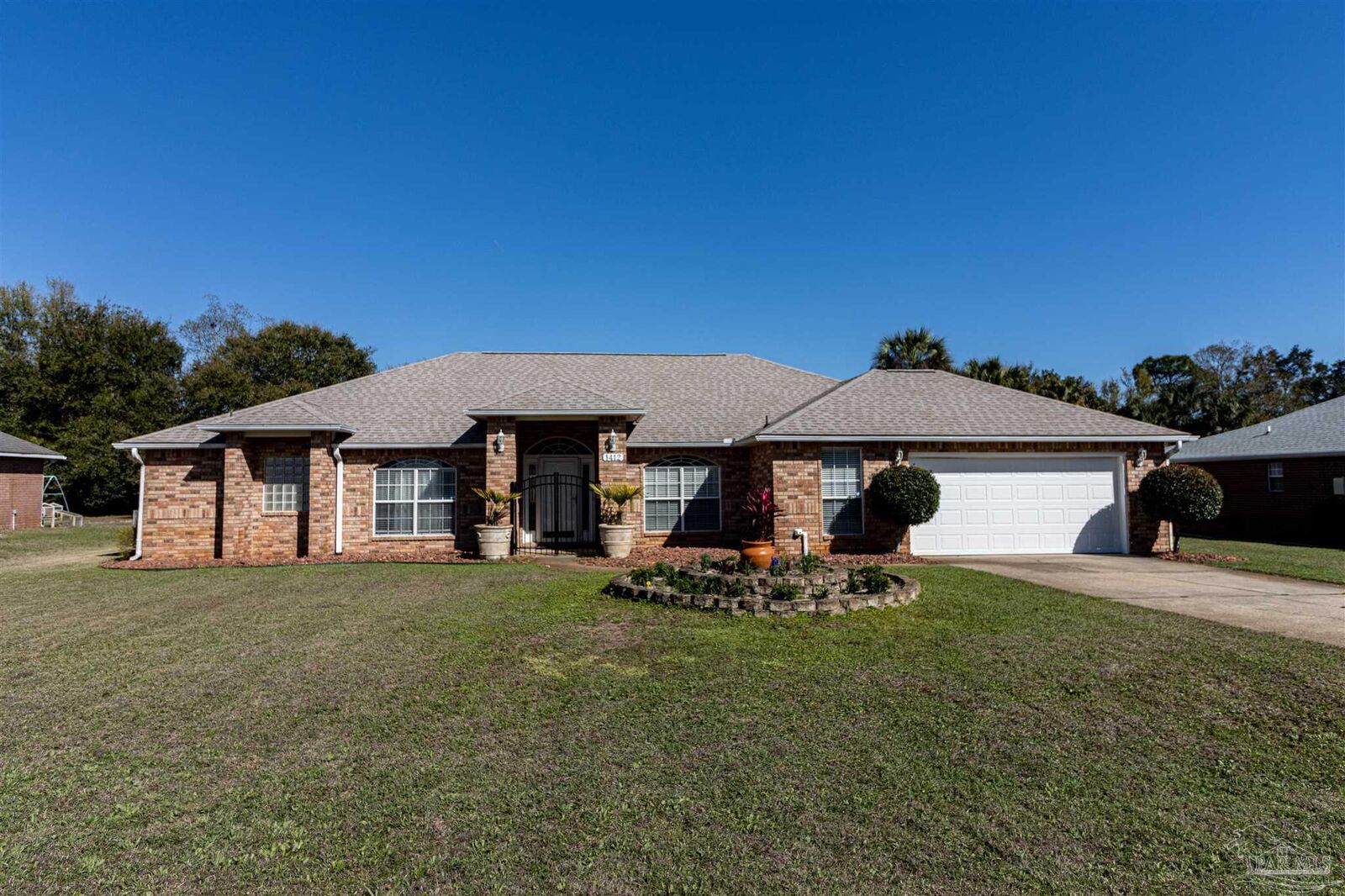 Property Photo:  1412 Castnet Dr  FL 32566 