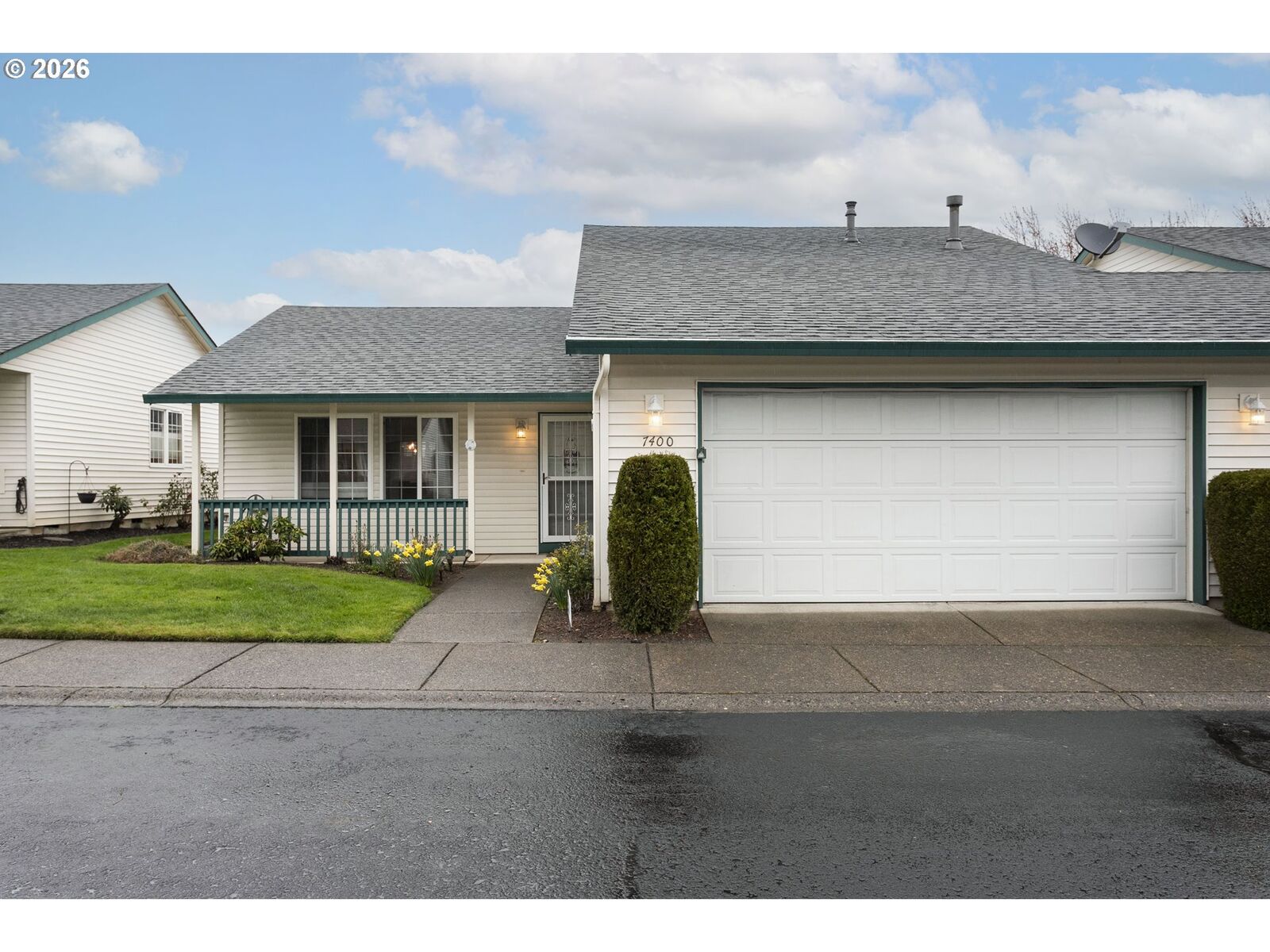 Property Photo:  7400 NE 43rd St U45  WA 98662 